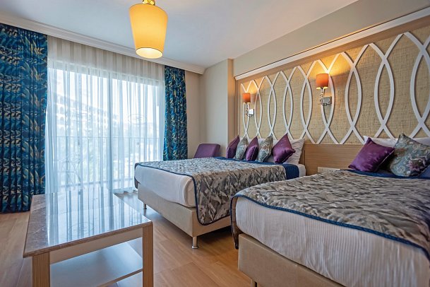 Quattro Family Club DEM Hotel - Wohnbeispiel Doppelzimmer Lage nach Verfügbarkeit (Zimmercodierungen DB1 & DC1)