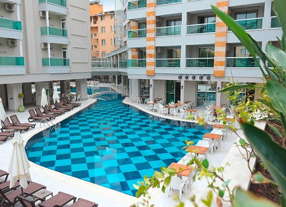 Tac Premier Hotel & Spa