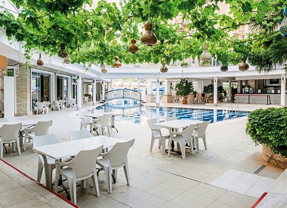 Tac Premier Hotel & Spa