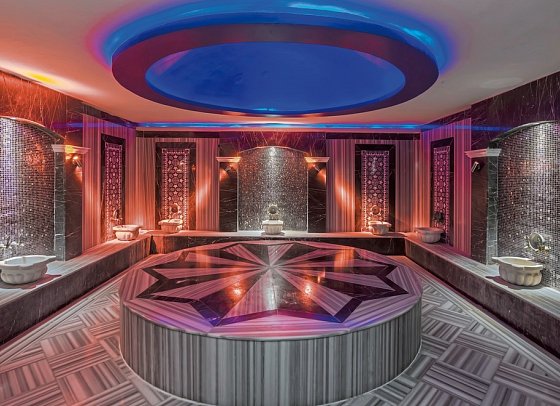 Tac Premier Hotel & Spa