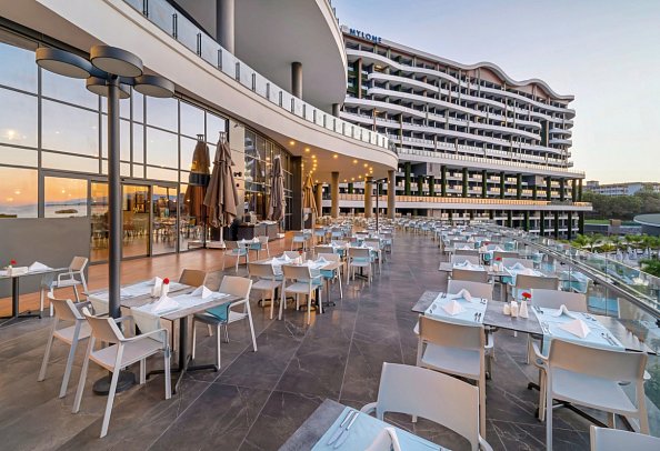 Mylome Luxury Hotel & Resort