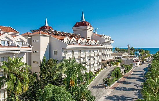 Aydinbey Famous Resort