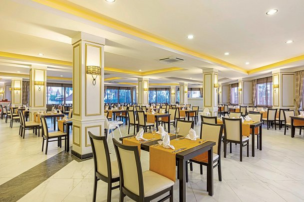 Aydinbey Famous Resort