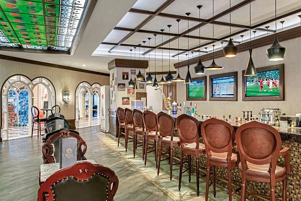 Delphin Imperial
