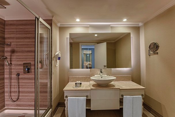 Delphin Imperial - Wohnbeispiel Badezimmer