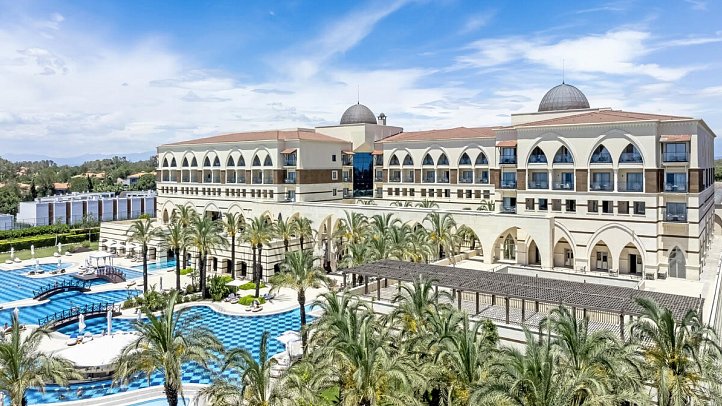 Kempinski Hotel The Dome