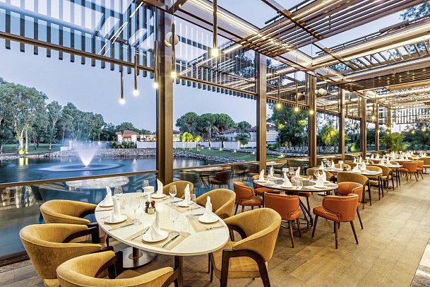 Kempinski Hotel The Dome