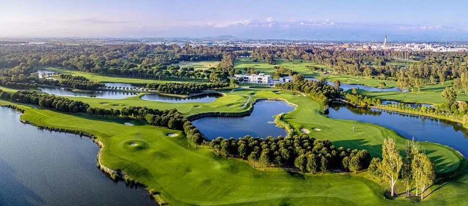 Kempinski Hotel The Dome