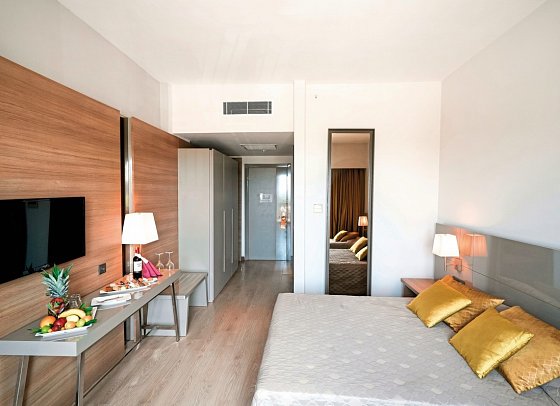Calimera Serra Palace - Wohnbeispiel Doppelzimmer Landblick (Zimmercodierungen DEL, DBL, DCL, DBM, DPL, DB1 & DQM)
