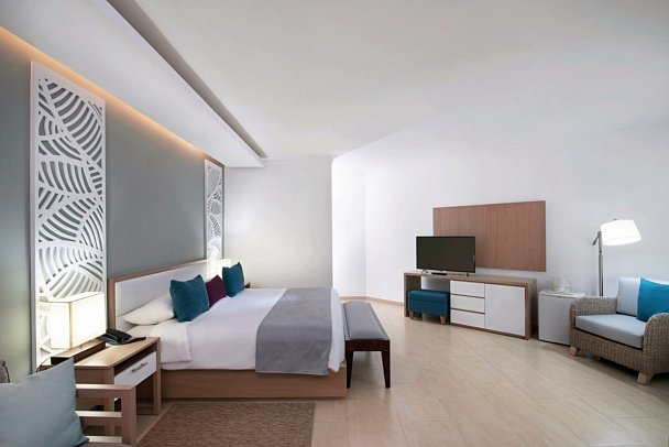 Wyndham Alltra Samaná - Wohnbeispiel Premium Juniorsuite Gardenview (Zimmercodierung JB1)