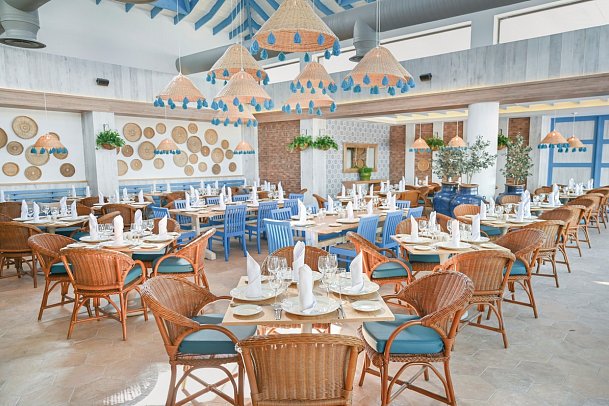 Bahia Principe Grand El Portillo