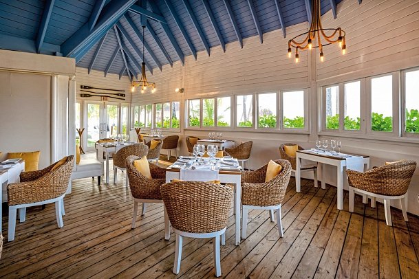 Viva V Samaná by Wyndham