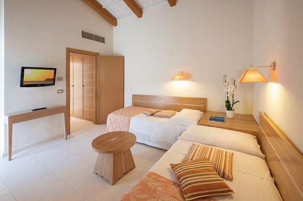 Vivosa Apulia Resort - Wohnbeispiel Familienzimmer Superior Plus (Zimmercodierung FS2)