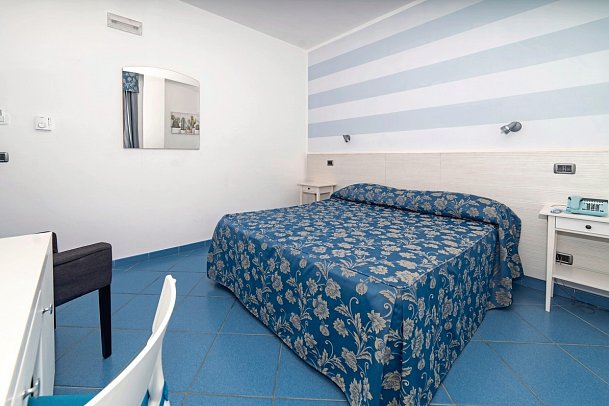 La Sorgente - Wohnbeispiel Doppelzimmer Economy (Zimmercodierung DB1)