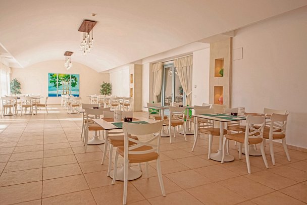 Relais Masseria Le Cesine