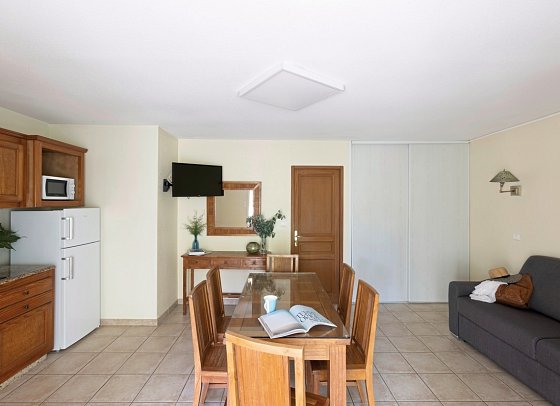 Résidence Marina d'Oru - Wohnbeispiel Appartement 2 Schlafzimmer ca. 55 qm (Zimmercodierung OB2)