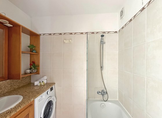 Résidence Marina d'Oru - Wohnbeispiel Appartement 2 Schlafzimmer (Zimmercodierungen OB2 & OB3)