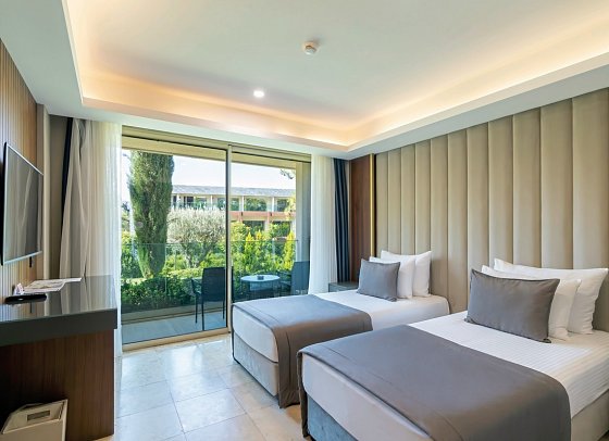 Vogue Hotel Supreme Bodrum - Wohnbeispiel Familienzimmer Garten Annex Connection (Zimmercodierung FB1)