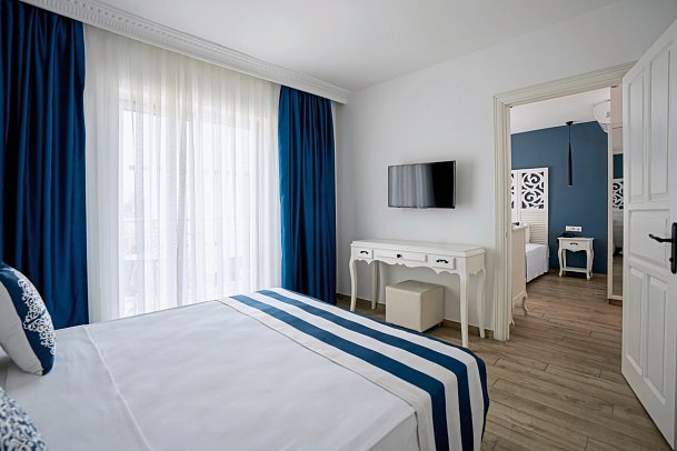 Blue Dreams Resort & Spa - Wohnbeispiel Familienzimmer Landblick (Zimmercodierung FBL)