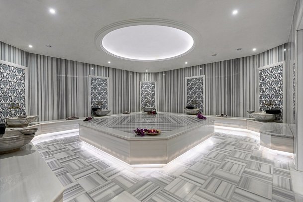 Blue Dreams Resort & Spa