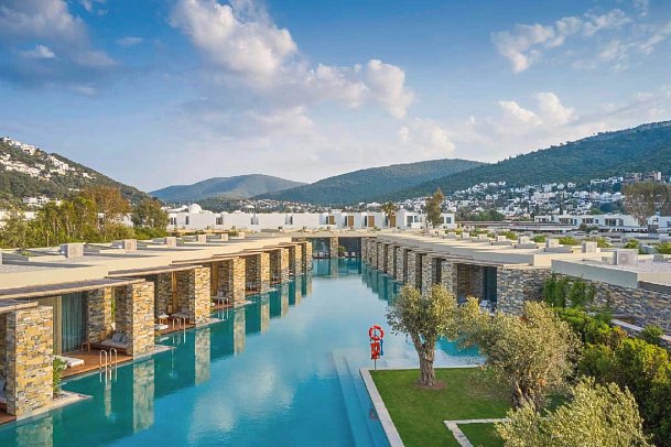 Voyage Torba - Deluxe lagoon Pool