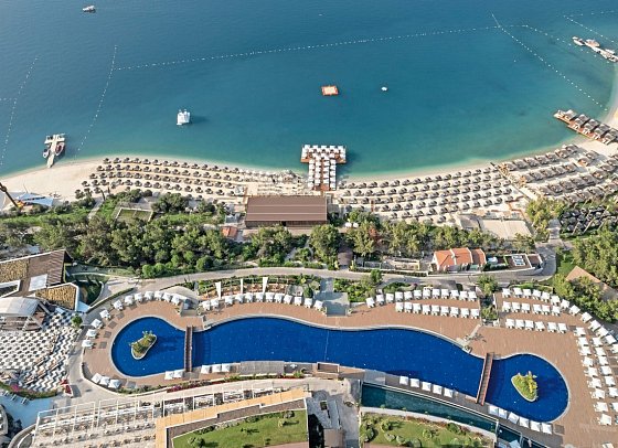 Titanic Luxury Collection Bodrum
