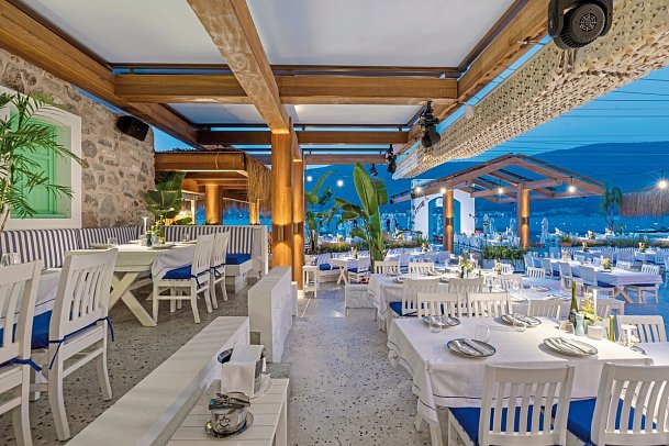 Titanic Luxury Collection Bodrum