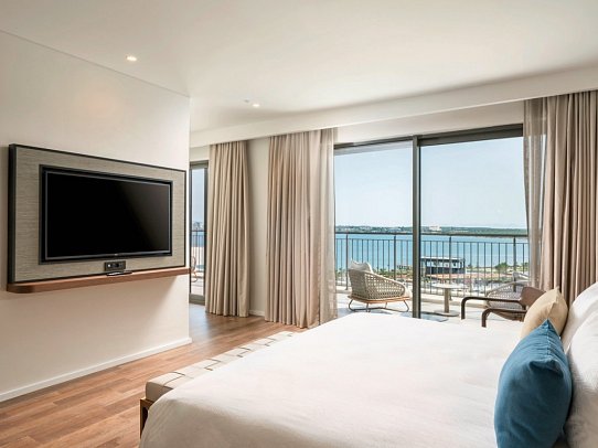 Anda Barut Collection - Wohnbeispiel Präsidenten Suite 2 Schlafzim Privatpool Meerblick CommBereich (Zimmercodierung WB1)