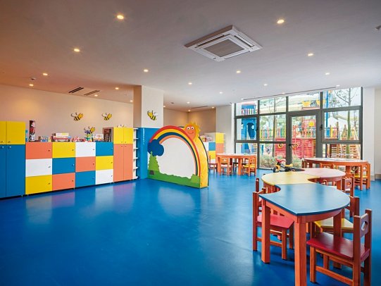 Anda Barut Collection