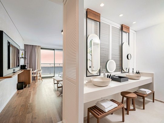 Anda Barut Collection - Wohnbeispiel DZ Deluxe Familienbereich Meerblick (Zimmercodierungen DDM & DCM)