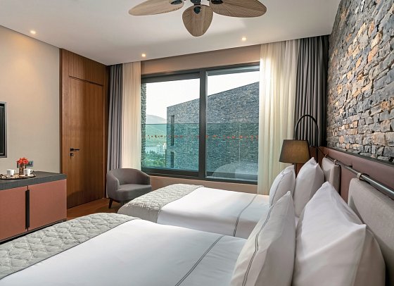 Lujo Bodrum - Wohnbeispiel Familien Corner Suite seitl. Meerblick (Zimmercodierung FB1)