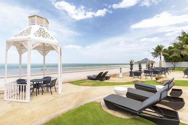 Wora Bura Hua Hin Resort & Spa