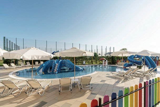 Alua Helios Bay