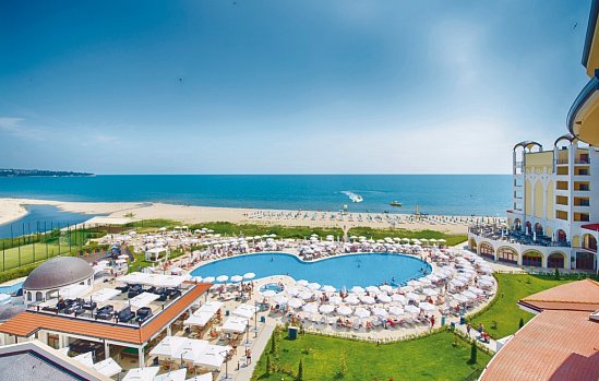 Alua Helios Bay