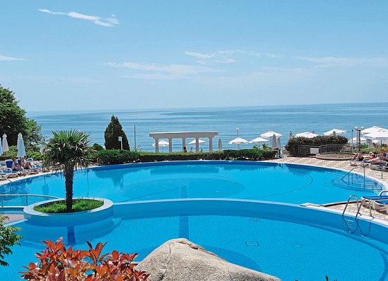 Sineva Beach