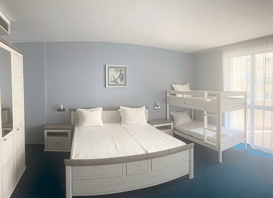 Sineva Beach - Wohnbeispiel Familienzimmer (Zimmercodierung FB1)