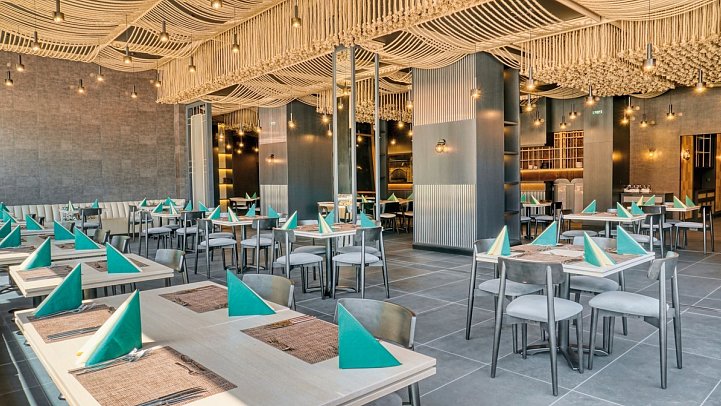 DIT Majestic Beach Resort