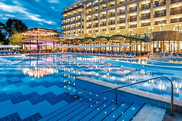 Sol Nessebar Resort