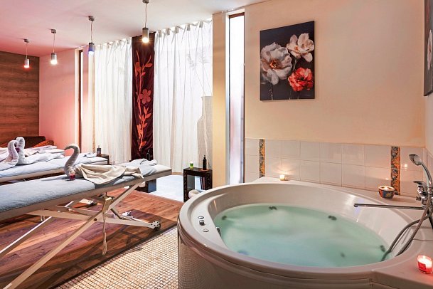 Sol Nessebar Resort