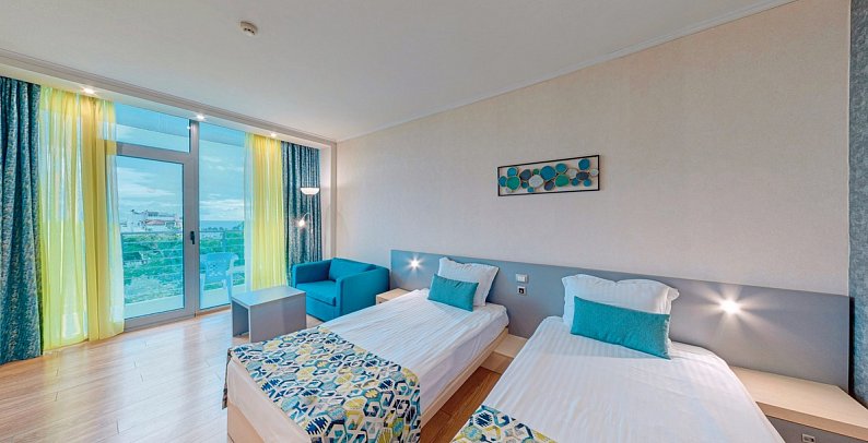 Marina Palace affiliated by Melia - Wohnbeispiel Doppelzimmer seitl. Meerblick (Zimmercodierungen DBN & DP1)