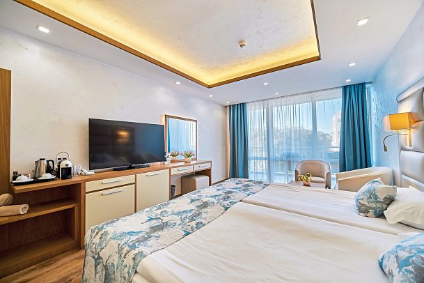 Bilyana Beach Hotel - Wohnbeispiel Doppelzimmer seitl. Meerblick (Zimmercodierungen DBN & DQN)
