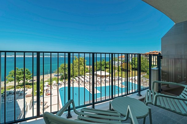 Festa Panorama - Wohnbeispiel Doppelzimmer Meerblick (Zimmercodierungen DBM & DCM)