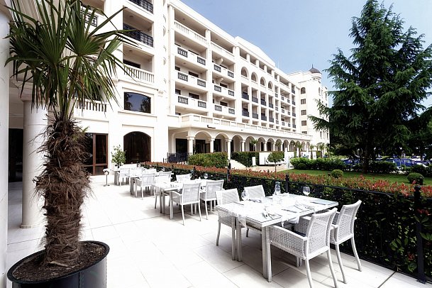 Grand Hotel & Spa Primoretz