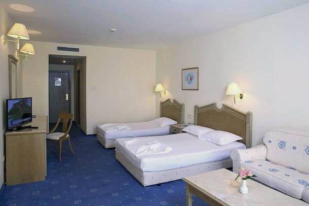 Duni Royal Resort Marina Palace - Wohnbeispiel Juniorsuite (Zimmercodierungen JBP & JBM)