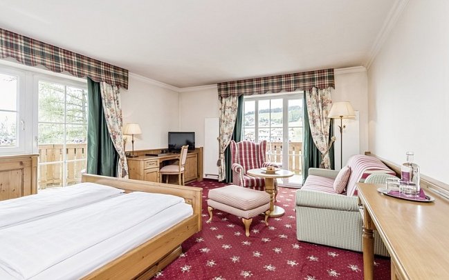 Aktiv- & Vitalhotel Erica - Wohnbeispiel Juniorsuite Rosengarten (Zimmercodierung JB1)