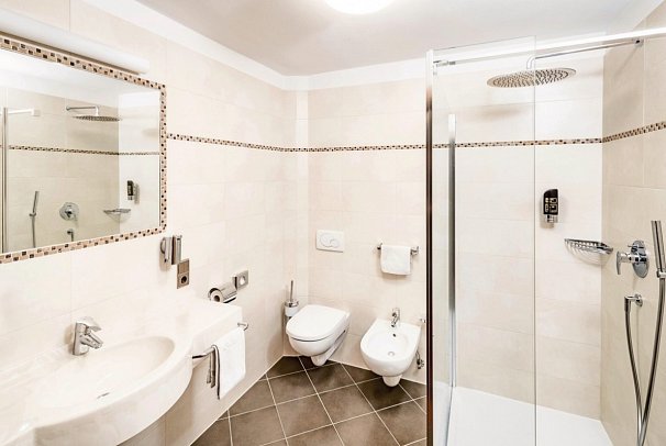 Schneeberg Family Spa Resort - Wohnbeispiel Doppelzimmer Family (Zimmercodierung DB5)