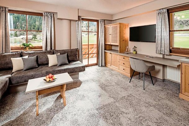 Schneeberg Family Spa Resort - Wohnbeispiel Suite Schneeberg (Zimmercodierung WB1)