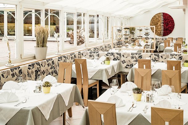 Schneeberg Family Spa Resort