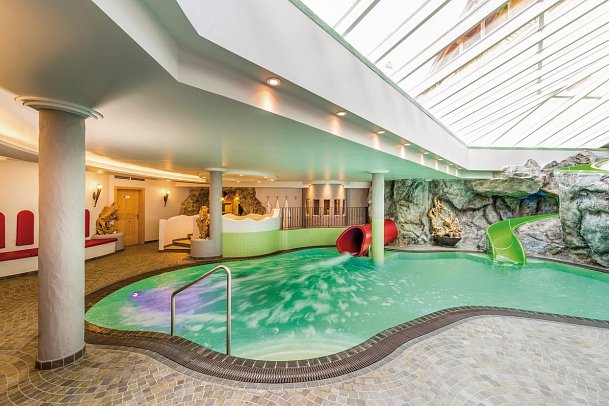 Schneeberg Family Spa Resort