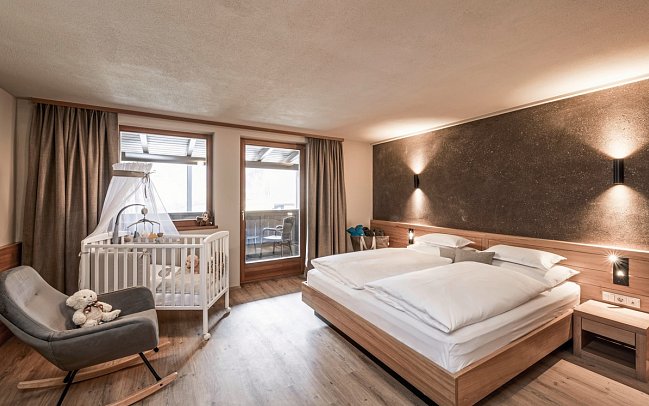 Falkensteiner Family Resort Lido - Wohnbeispiel Smart Baby Room Lido (Zimmercodierung FB1)